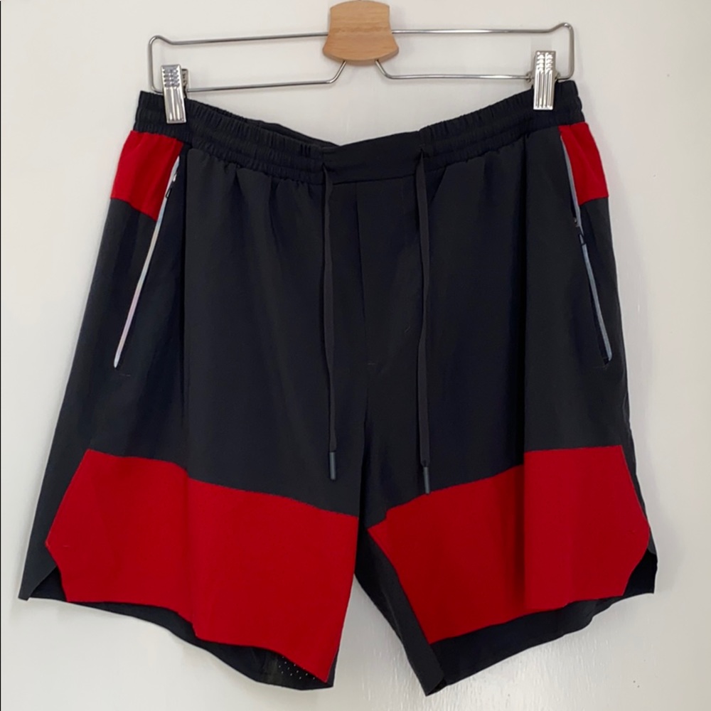 LULULEMON men’s shorts (XL) rarely ever worn!!!